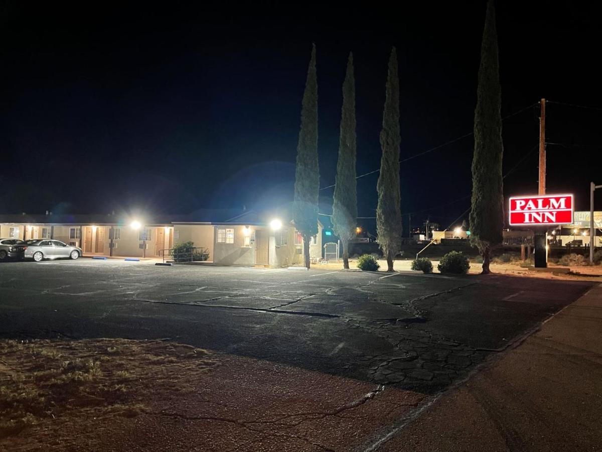 Palm Inn Mojave Exterior photo
